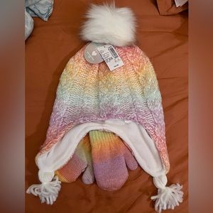 The Children’s Place Hat & Mittens Set NWT